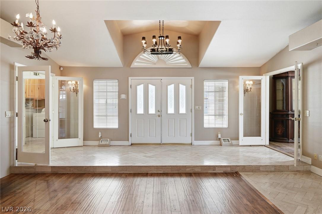 Image 3: MAIN LIVING AREA SHARED SPACE