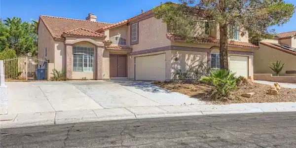 32 Stone Cress Drive