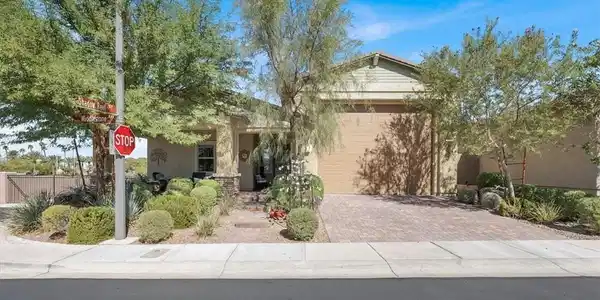 400 Middlestone Avenue