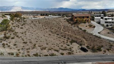 1413 Pueblo Drive