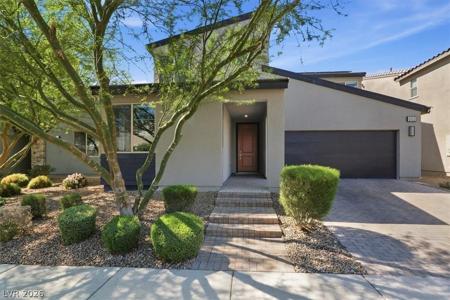 6933 Boulder View Street