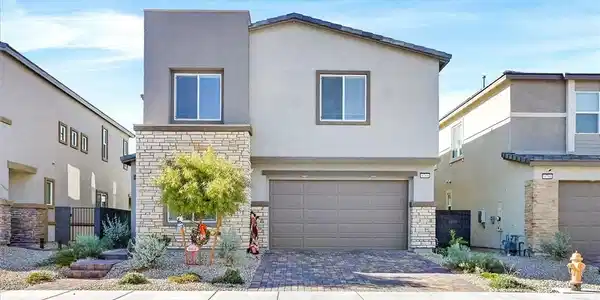 9769 Adrian Peak Street