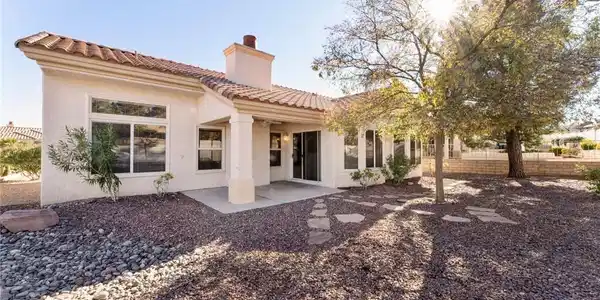 2553 Banora Point Drive