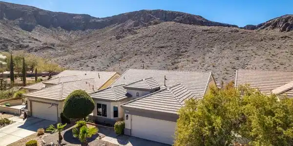2035 King Mesa Drive
