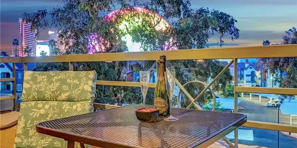 210 E Flamingo Road