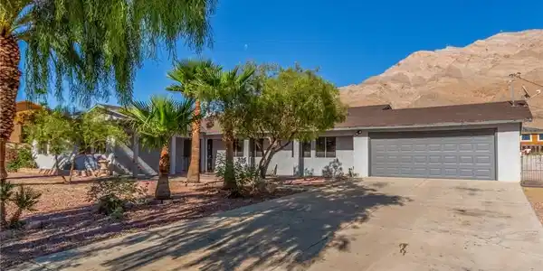 738 Rossmore Drive