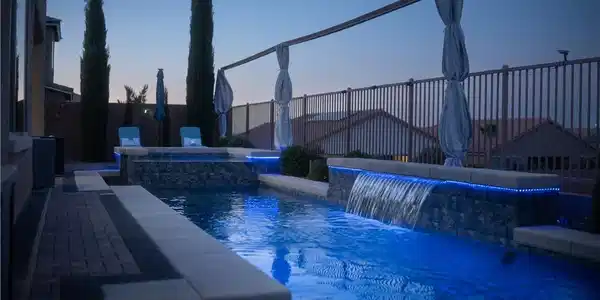Image 3: Vibrant blue LED lighting illuminates this sparkli