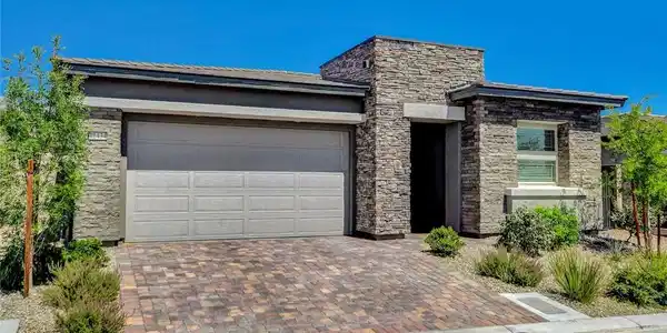 12434 Heritage Bend Drive