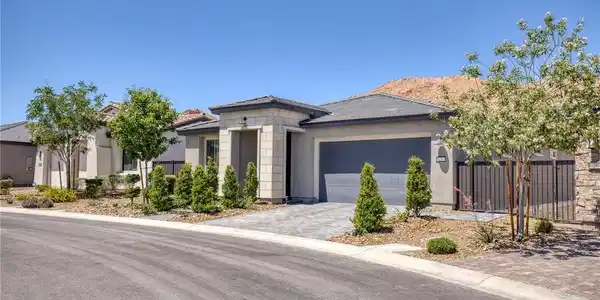 25 RED CREEK BLUFF Street