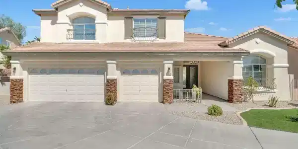 284 Sunstar Court