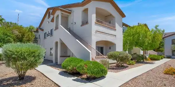5655 E Sahara Avenue