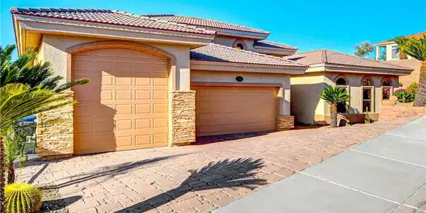 890 Moonstone Drive