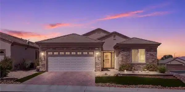 2502 Stardust Valley Drive