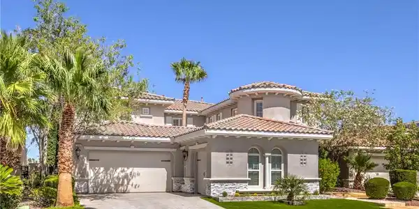 2068 Orchard Mist Street