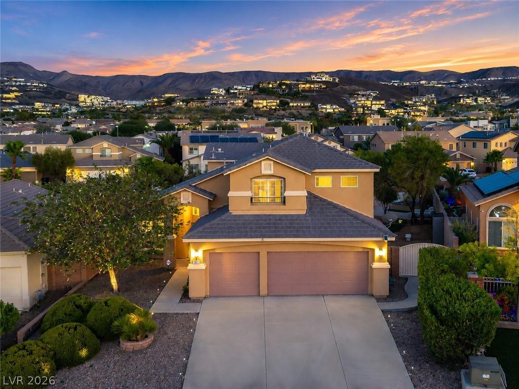 Image 2: An inviting exterior welcomes you with mature land