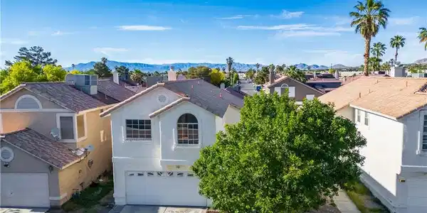 5984 Emerald Canyon Drive
