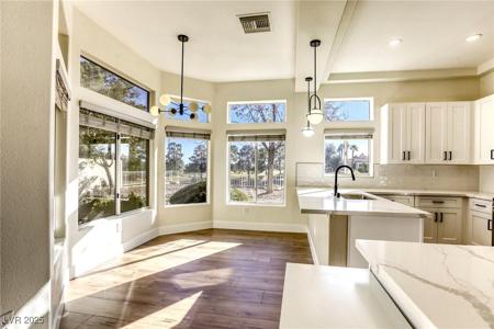 9800 Villa Ridge Drive