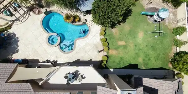 Image 3: Amazing home on a cul-de-sac with no rear neighbor