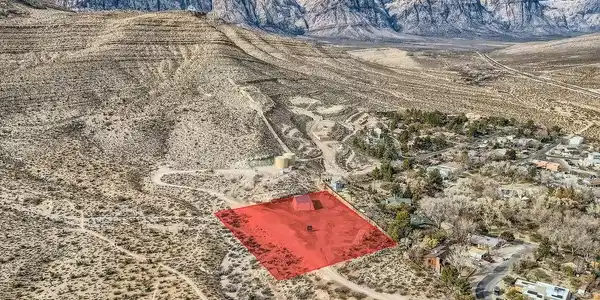 100 Spanish Trail Drive