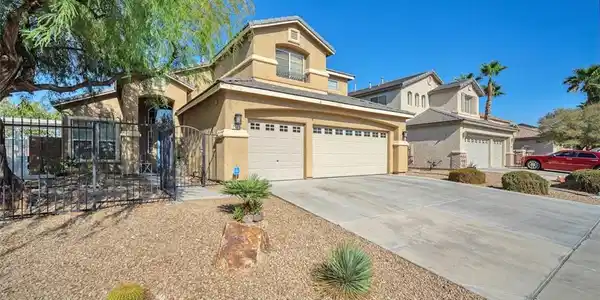 1740 Flores Lane