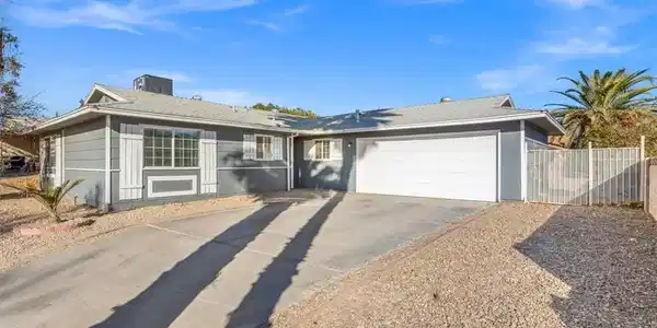 4300 El Esteban Way