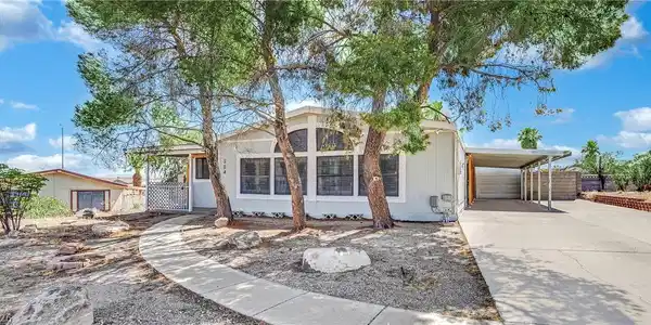 504 Mona Lane