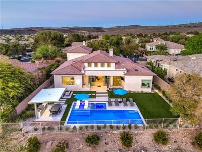 5 Clear Crossing Trail