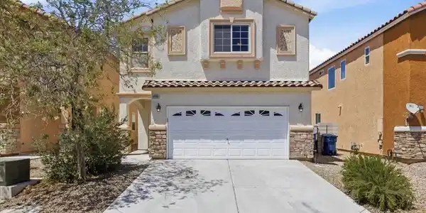 6986 Majestic Palm Drive
