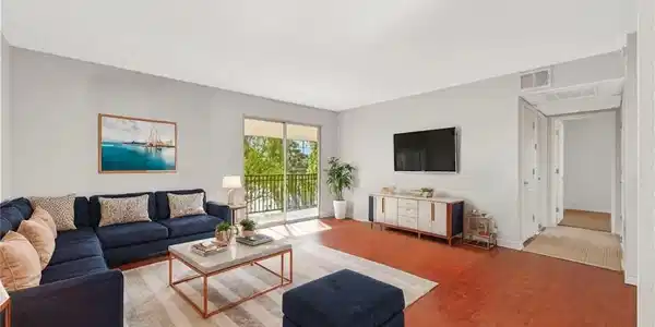 4380 Sandy River Drive