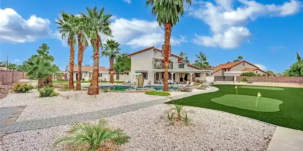 4061 W Eldorado Lane