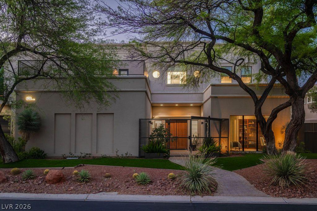 Image 2: Modern desert architecture with thoughtful landsca