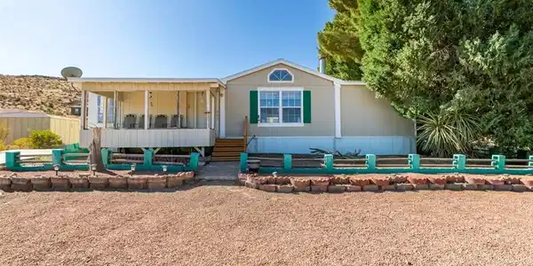185 S Vegas Street