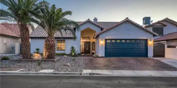 8039 Aspendale Drive