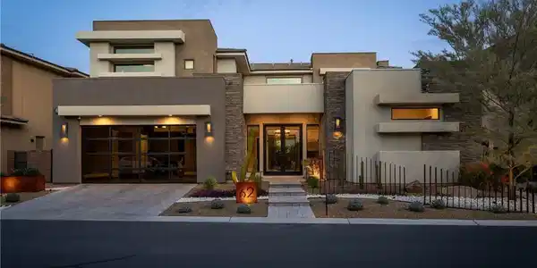 62 Grey Feather Drive