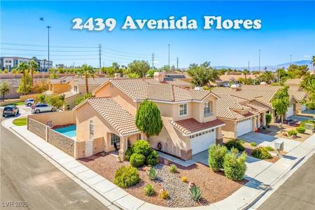 2439 Avenida Flores
