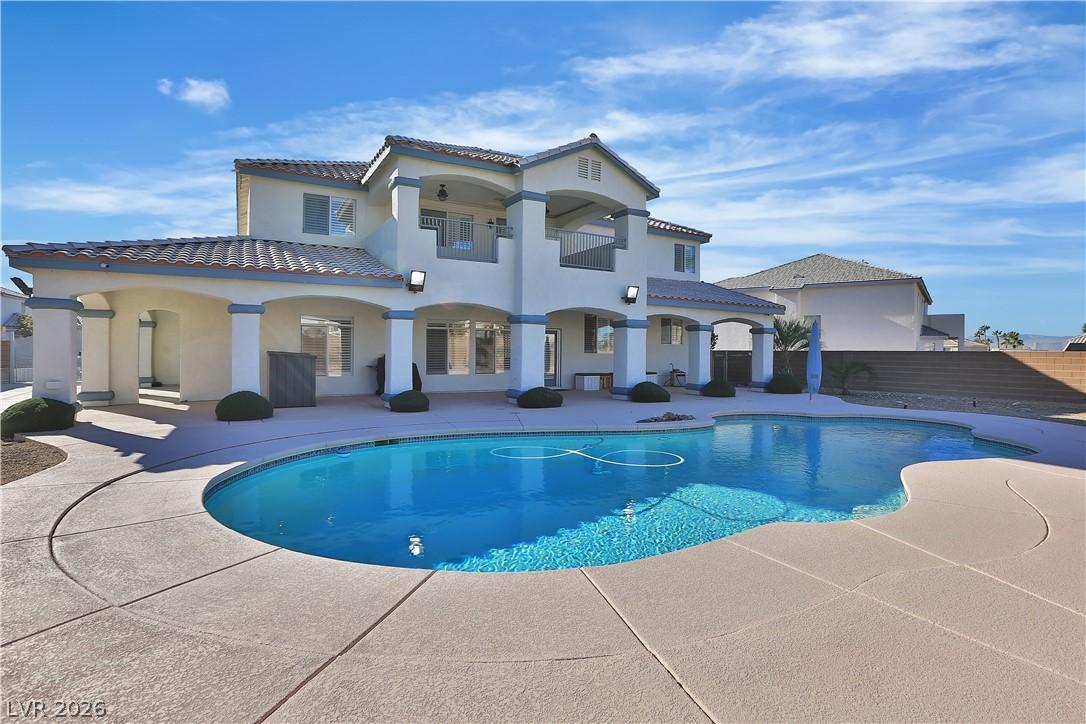 Image 2: Back of the Home