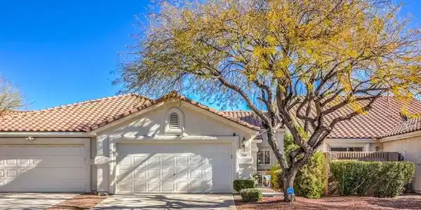 3766 Cape Solitude Street