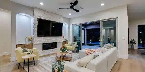6009 Silvalde Lane