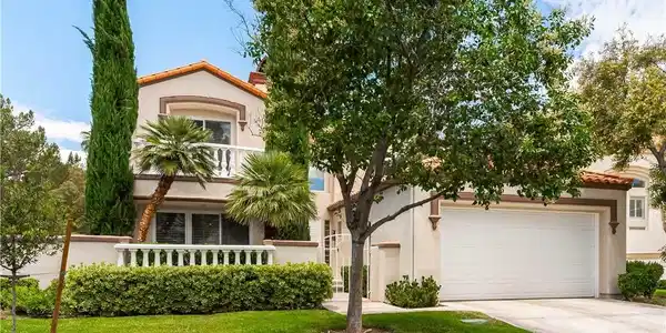 8240 Horseshoe Bend Lane