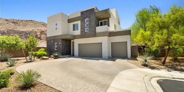 865 Auroras Edge Court