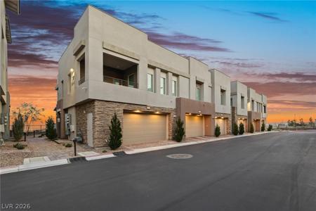 600 N Carriage Hill Drive