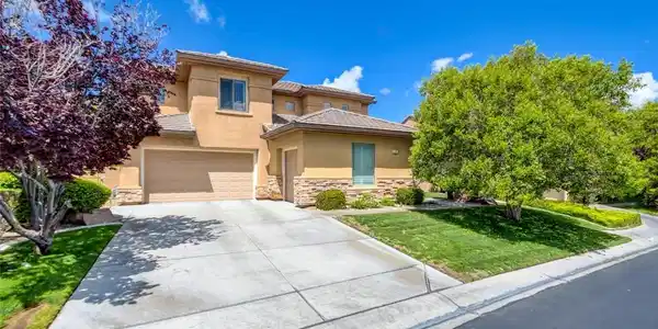 17 Stonemark Drive