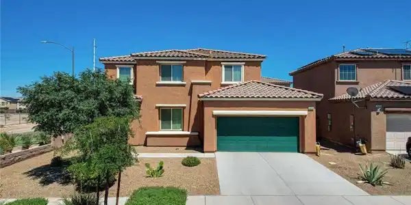 4944 SEVIER DESERT Street
