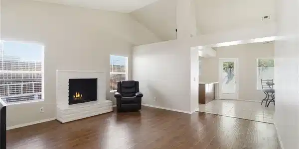 947 Clipper Drive