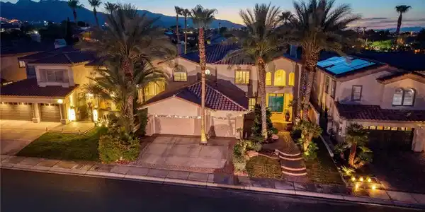8320 Paseo Vista Drive