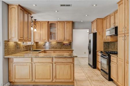 1827 Escondido Terrace