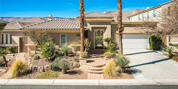 3163 Elk Clover Street