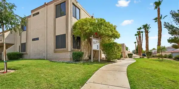 3720 Desert Marina Drive
