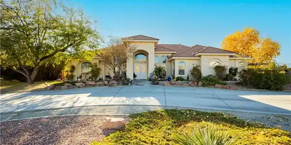 9990 Four Views Street