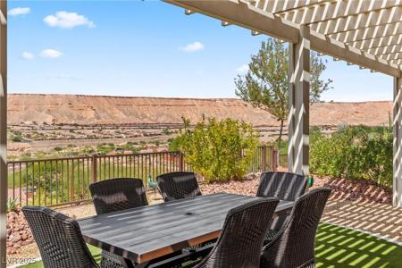 1221 Tortoise Ridge